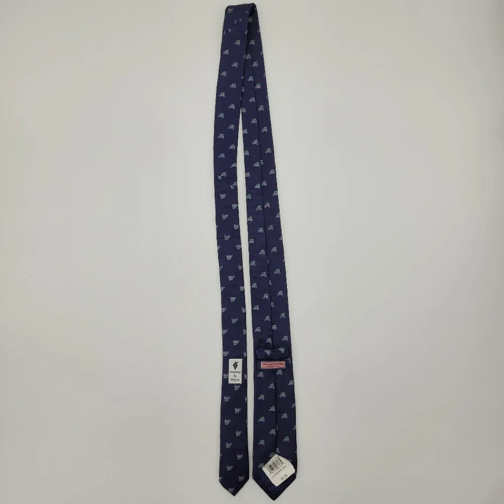 Vineyard Vines Silk Tie Woody & Tree Holiday Navy Blue Festive Novelty NEW